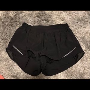 Lulu lemon 2.5 shorts